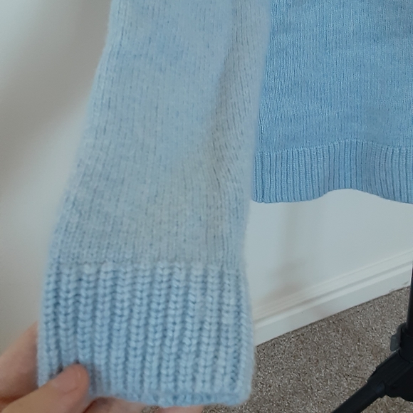 J Crew Light Blue Turtle Neck Sweater Size S with Merino Wool - Picture 4 of 5